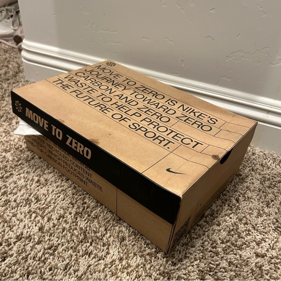 Nike Flex Men’s Running Shoes Size 12 | White & Silver | New in Box - Picture 11 of 11